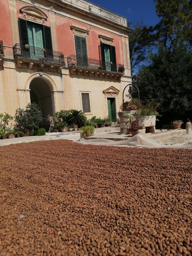 Casale Modica Villa Noto Bagian luar foto